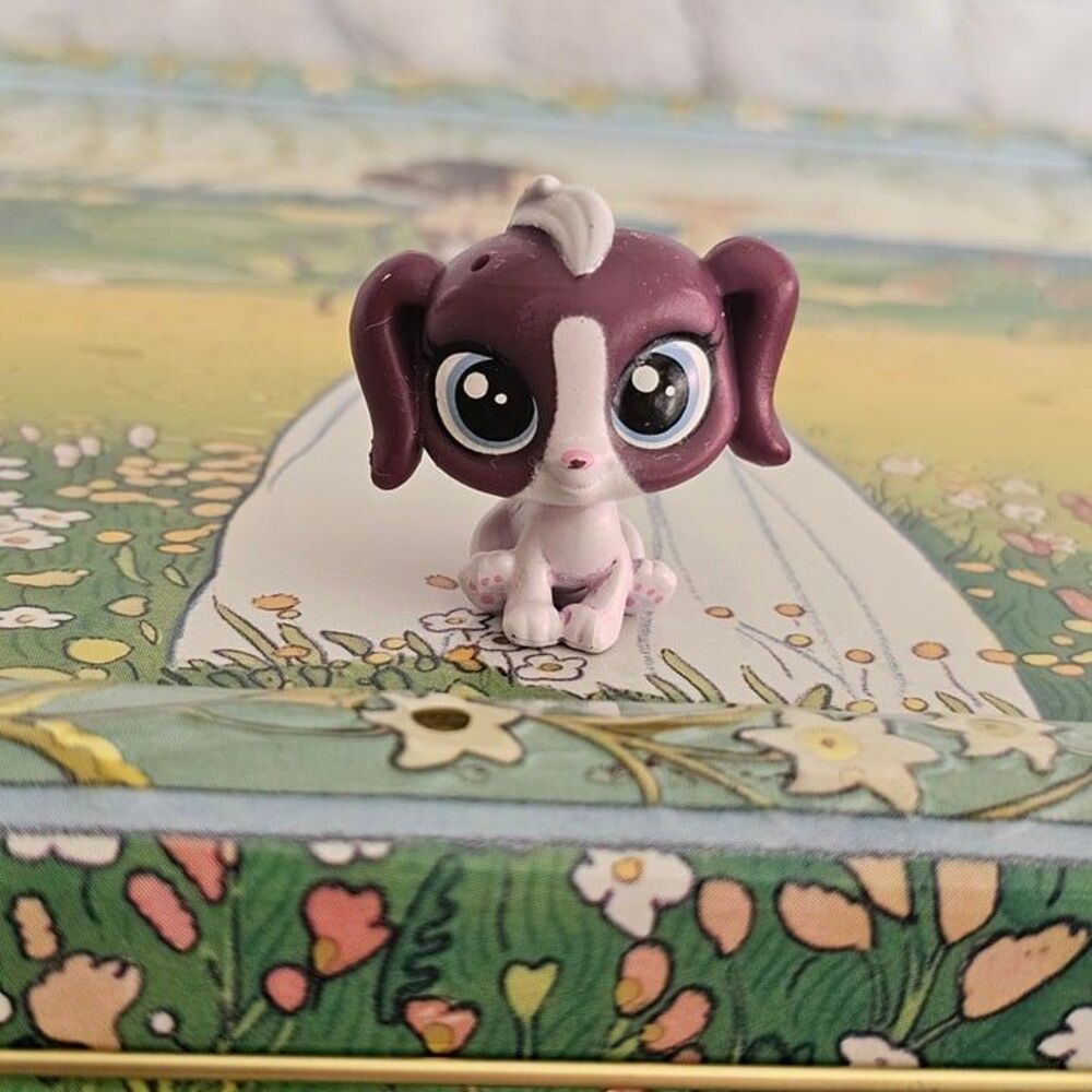 ♡ Littlest Pet Shop Mini Blind Bag Beagle Dog (#20) Pets In The City ♡